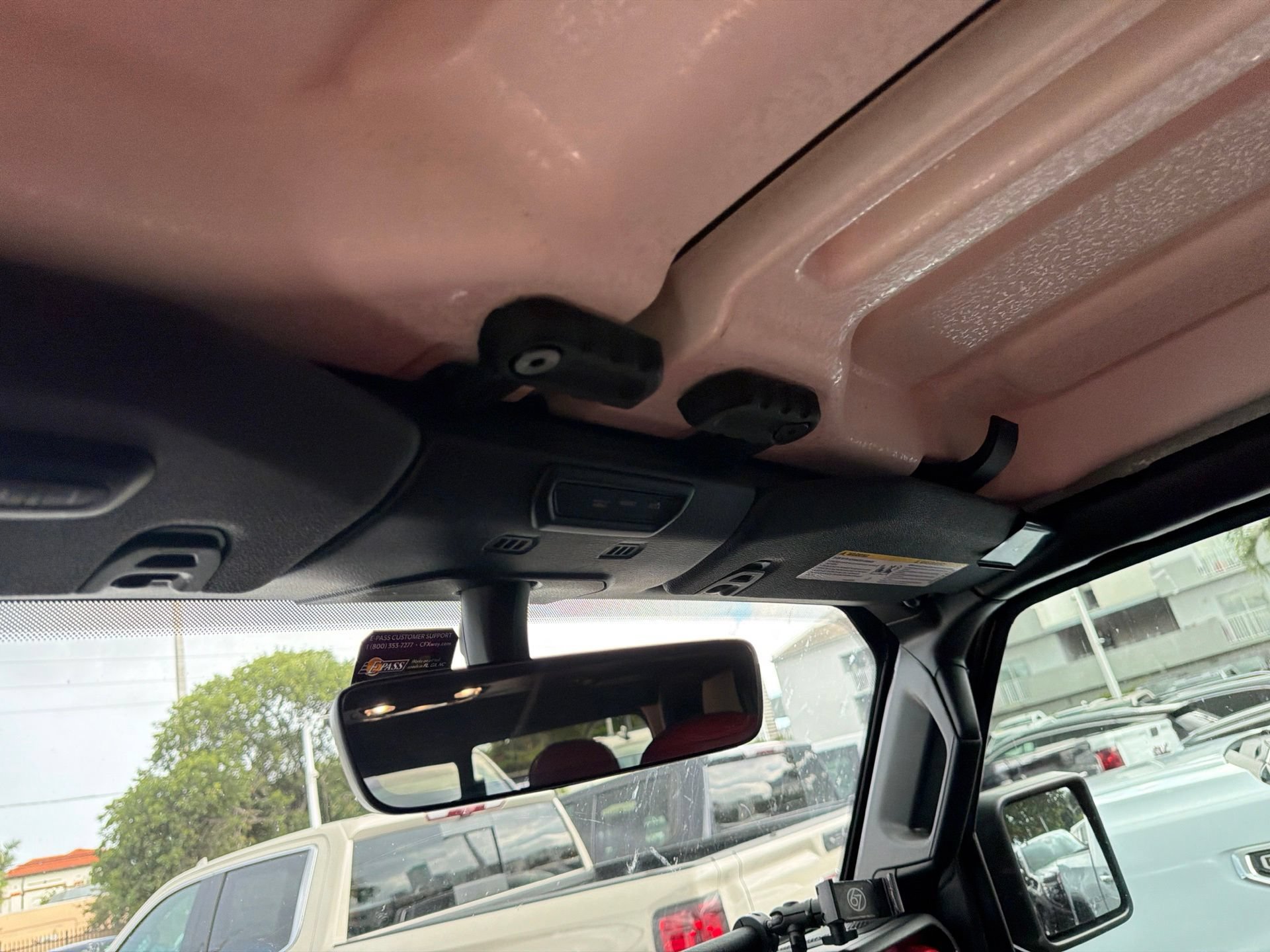Used 2022 Jeep Gladiator Rubicon AWD/4WD image 13