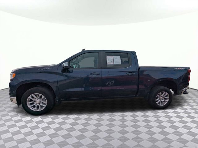 Used 2023 Chevrolet Silverado 1500 LT AWD/4WD image 5