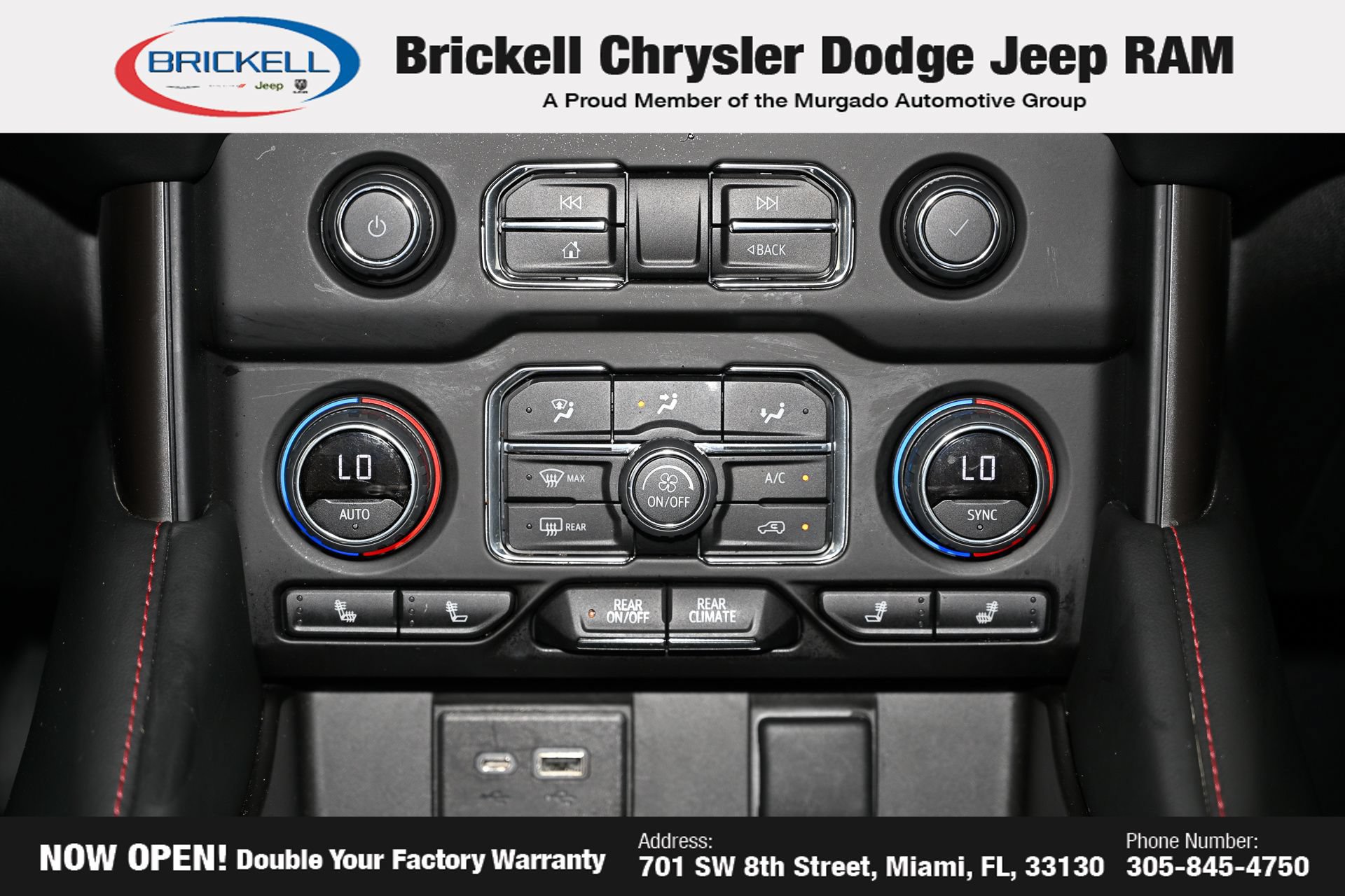 Used 2023 Chevrolet Suburban RST RWD image 29