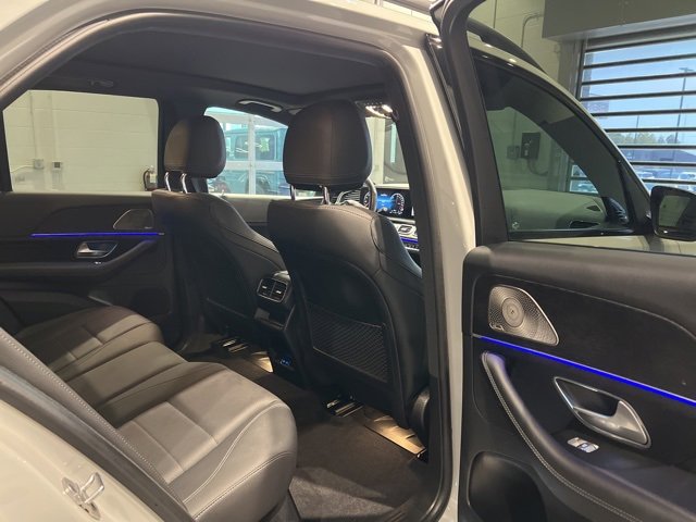 Used 2025 Mercedes-Benz GLE 450e 4MATIC w/ AMG Line Exterior image 46