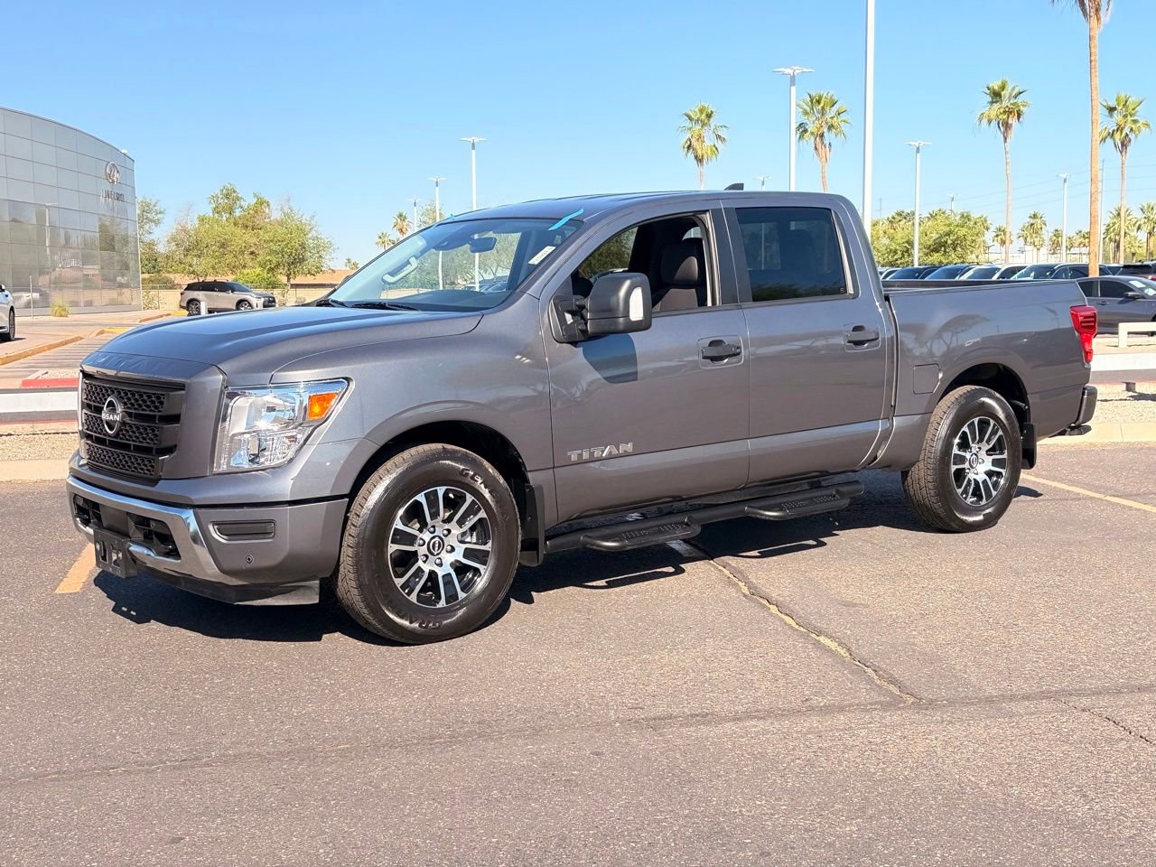 Certified 2024 Nissan Titan SV w/ SV Convenience Package RWD image 2