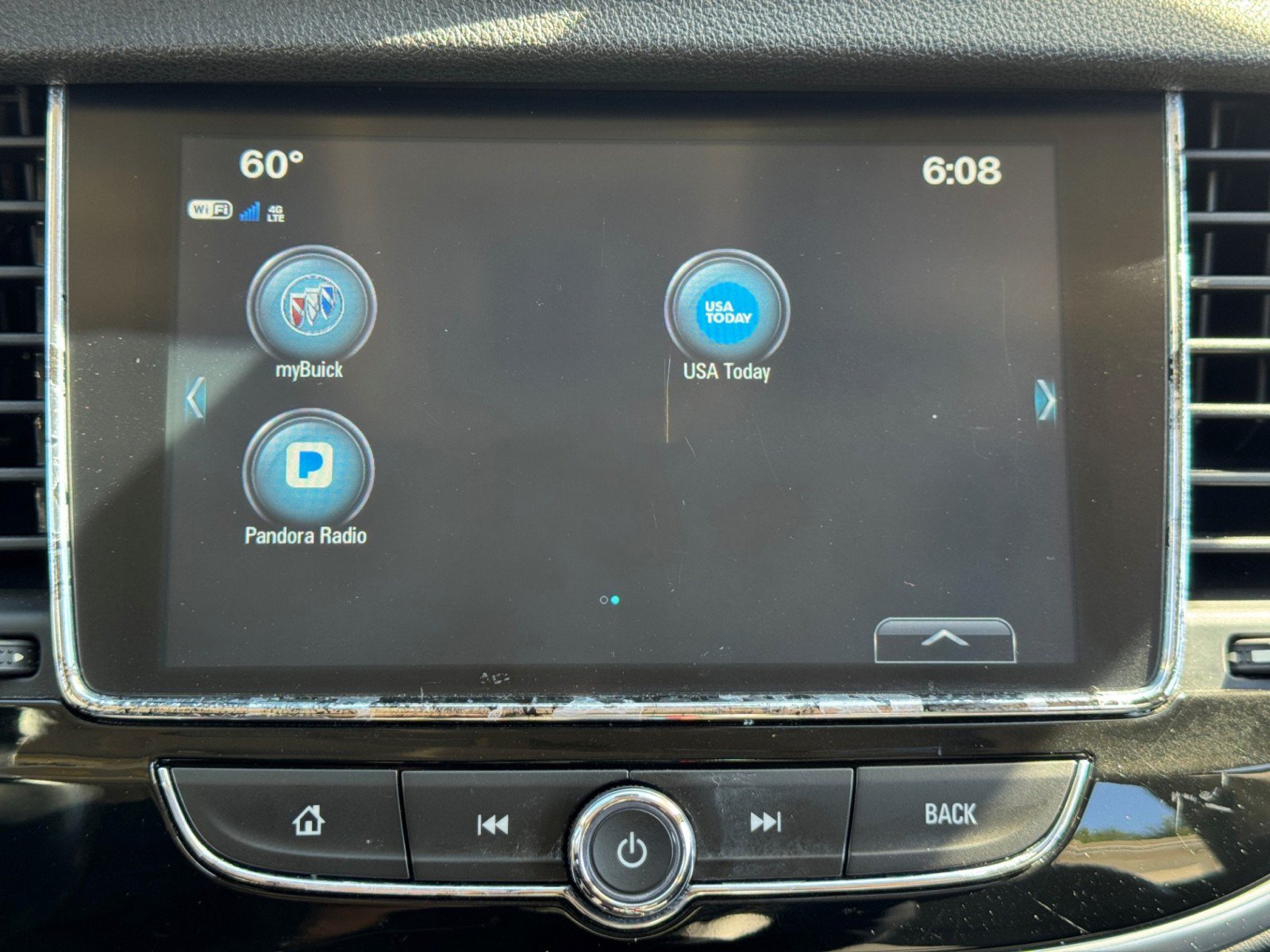 Used 2019 Buick Encore Essence FWD image 25