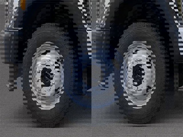 New 2026 Ford F550 4x4 Supercab Super Duty image 19