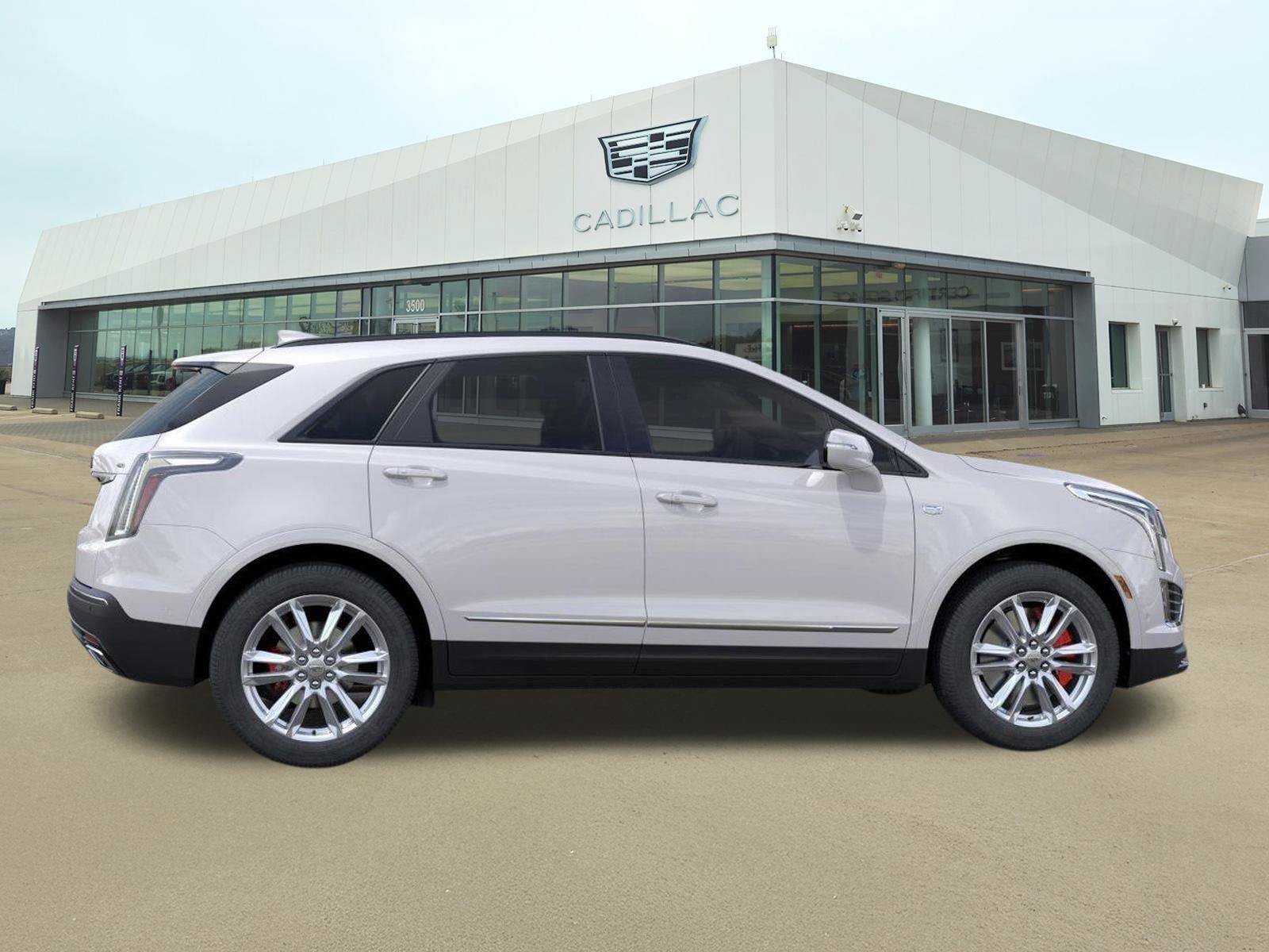 New 2026 Cadillac XT5 Sportv w/ LPO, Floor Liner Package AWD/4WD image 5