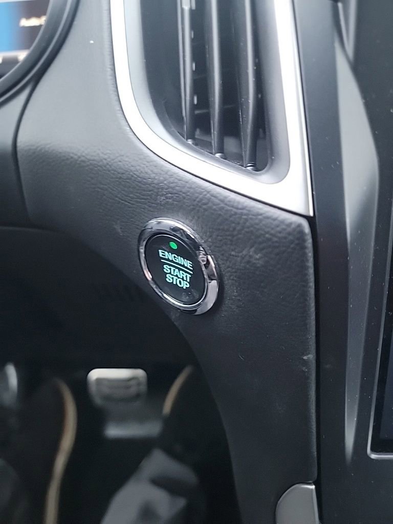 Certified 2022 Ford Edge ST-Line w/ Class II Trailer Tow Package image 47