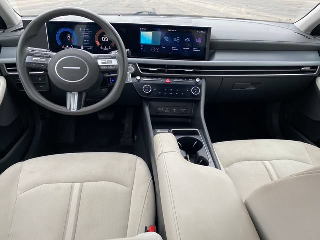 Used 2025 Hyundai Sonata SEL FWD image 5