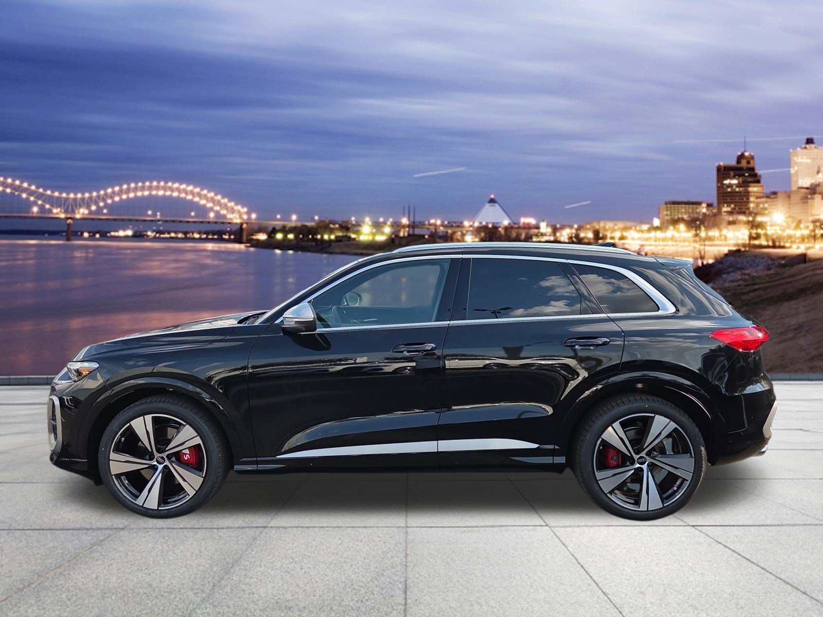 New 2026 Audi SQ5 Prestige AWD/4WD image 2