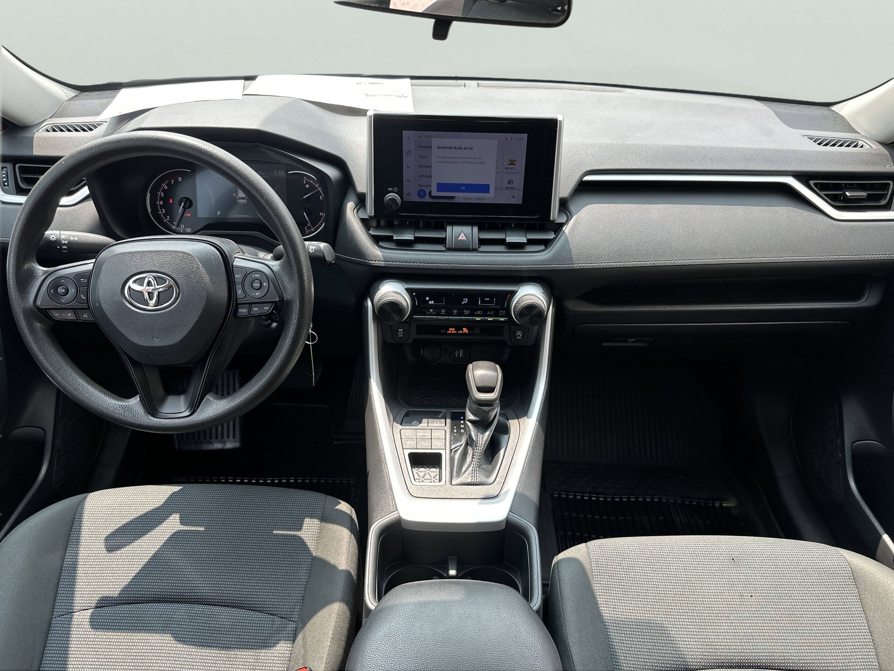 Used 2023 Toyota RAV4 LE image 11