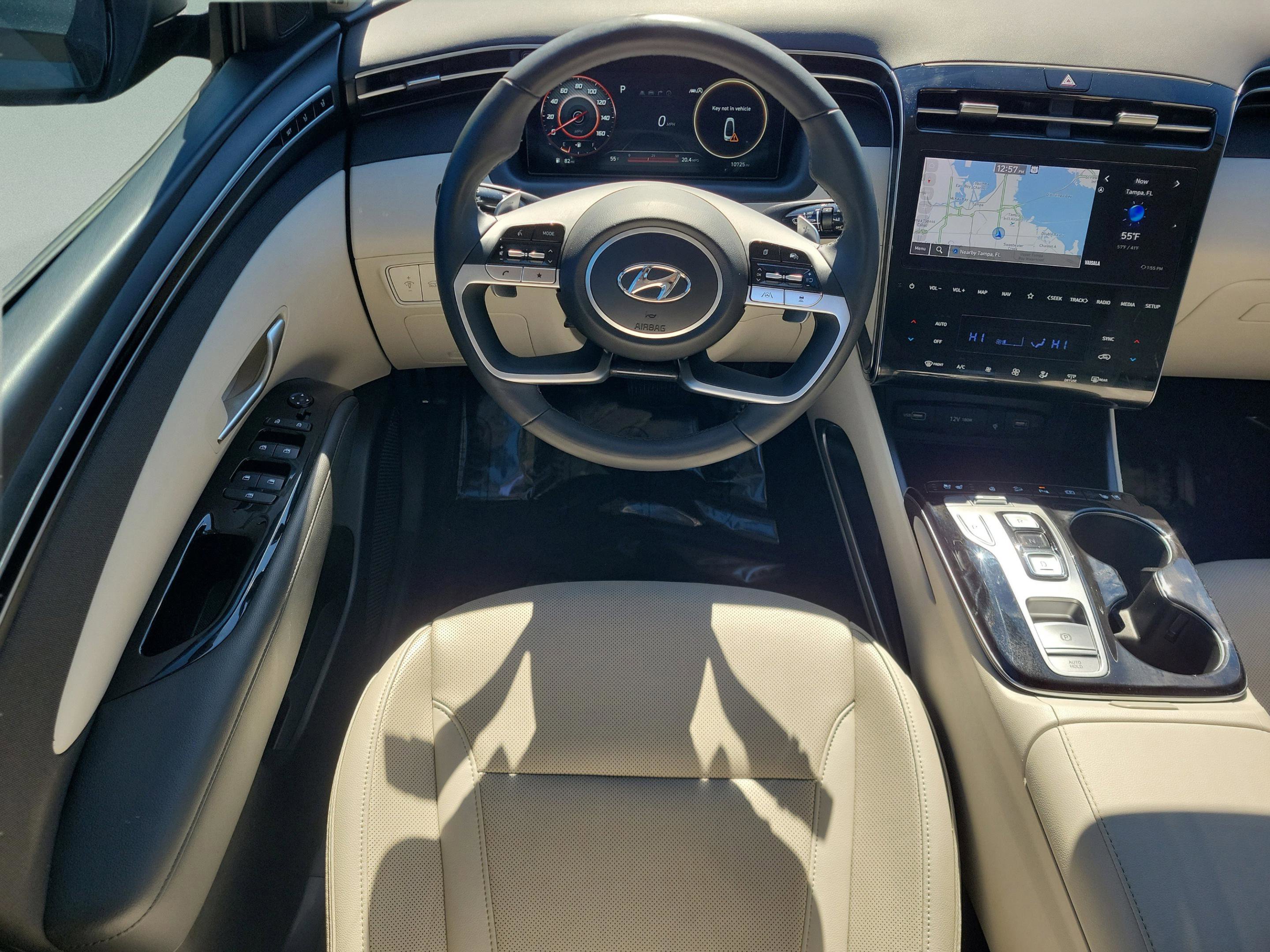 Certified 2024 Hyundai Tucson Limited image 30