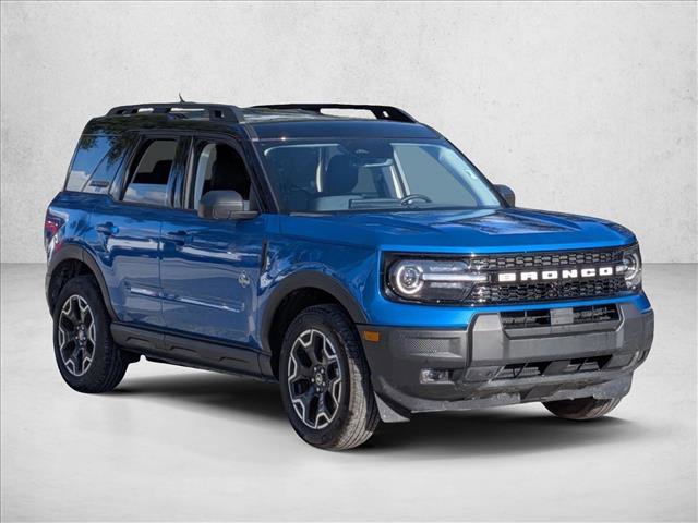 Used 2025 Ford Bronco Sport Outer Banks image 3