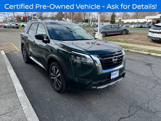 Used 2023 Nissan Pathfinder Platinum AWD/4WD image 2