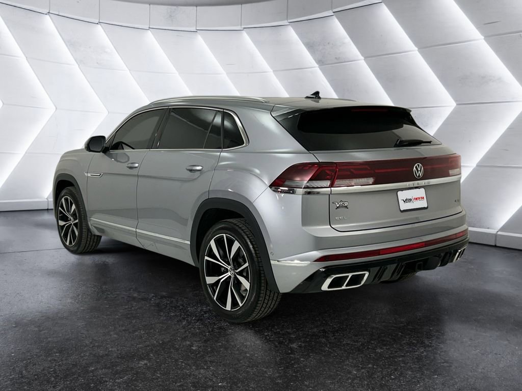 Used 2025 Volkswagen Atlas Cross Sport SEL Premium R-Line image 6