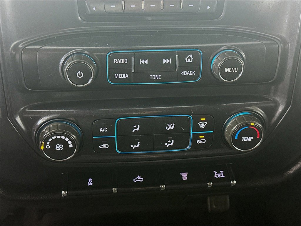 Used 2015 Chevrolet Silverado 3500 W/T image 18