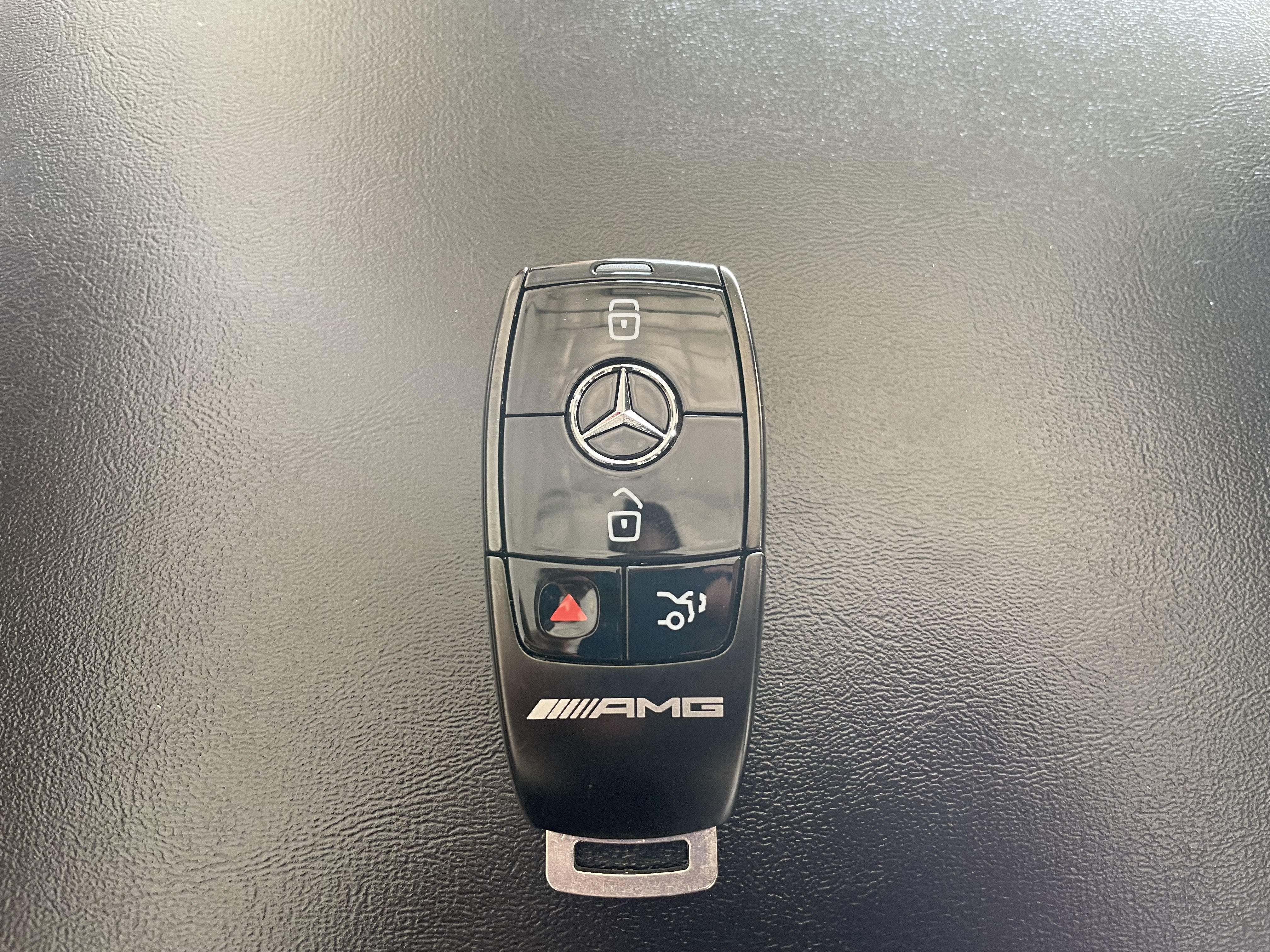 New 2026 Mercedes-Benz GLB 35 AMG 4MATIC image 23