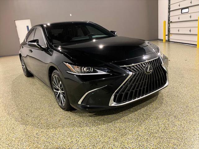 Used 2024 Lexus ES 350 w/ Premium Package