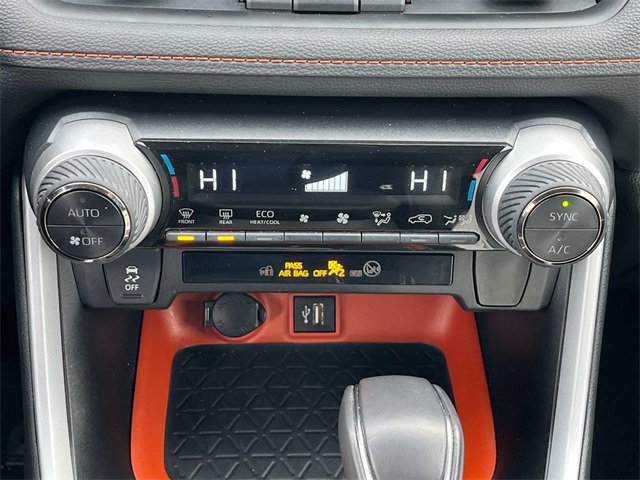 Used 2023 Toyota RAV4 Adventure image 13