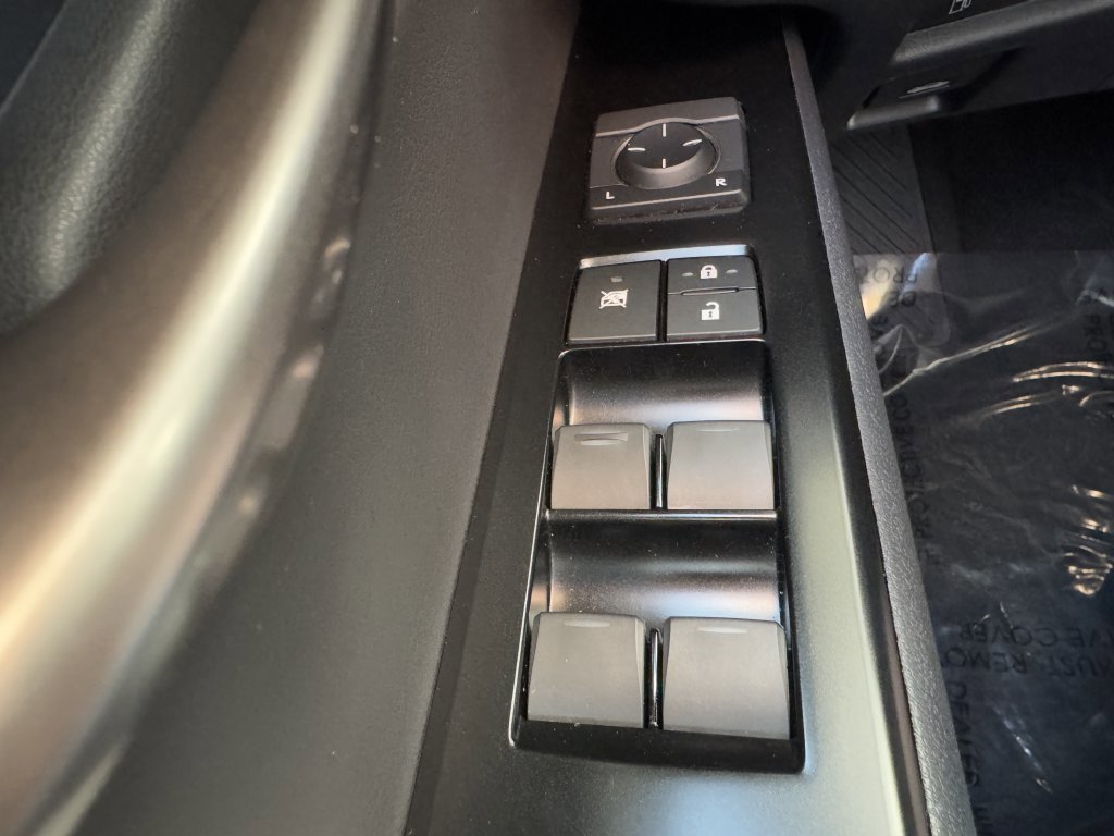 Used 2024 Lexus UX 250h F Sport image 29