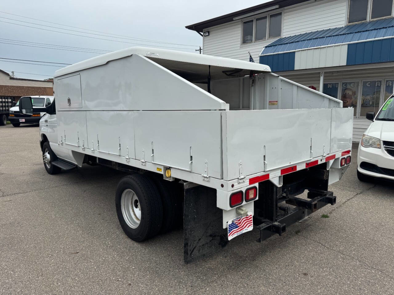 Used 2012 Ford E-450 and Econoline 450 Super Duty image 8