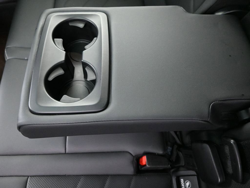 Certified 2025 BMW X2 xDrive28i image 17