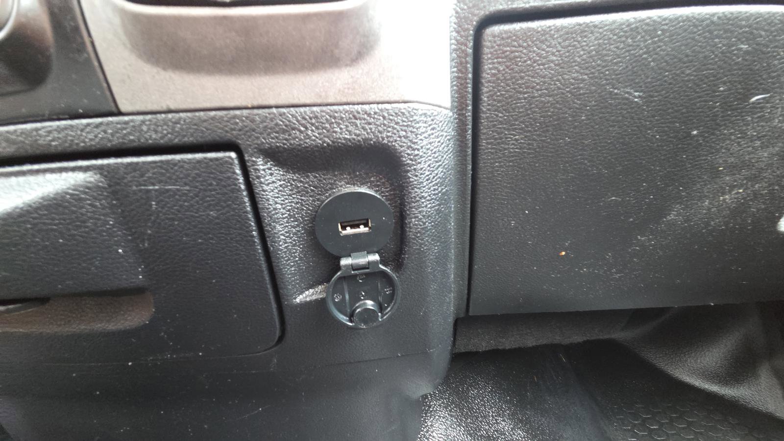 Used 2017 RAM 1500 Tradesman w/ Power & Remote Entry Group image 24