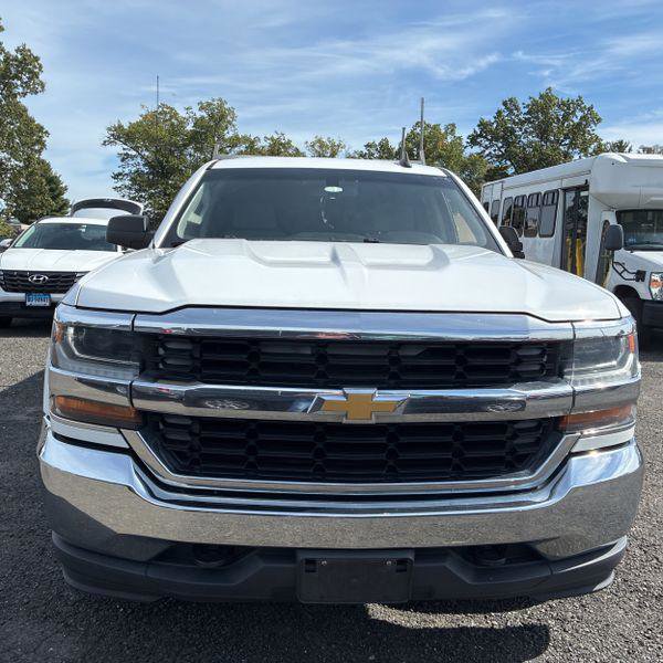 Used 2016 Chevrolet Silverado 1500 W/T w/ WT Convenience Package AWD/4WD image 8