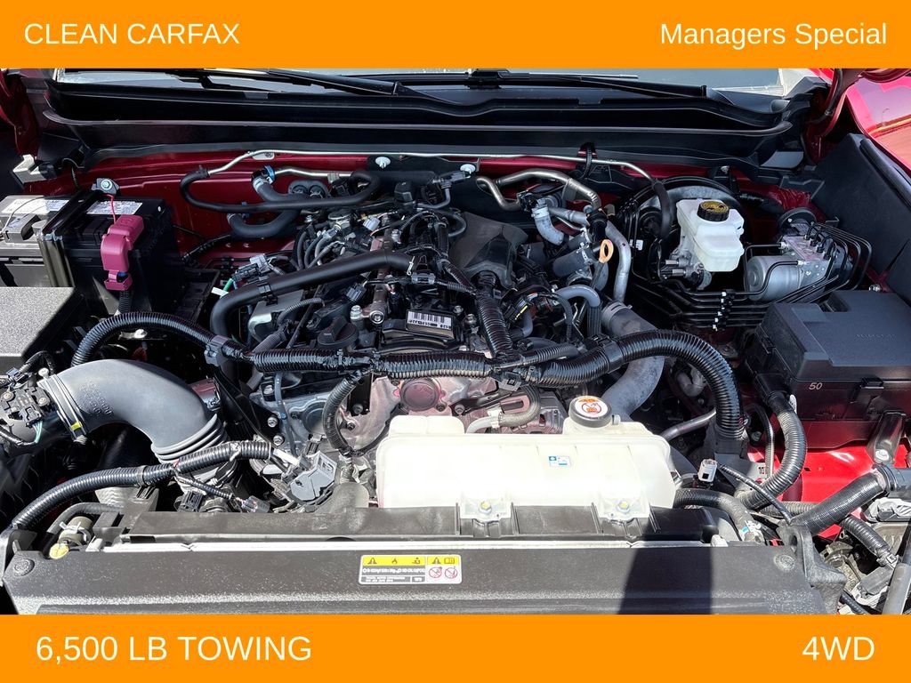 Used 2025 Toyota Tacoma SR5 AWD/4WD image 26