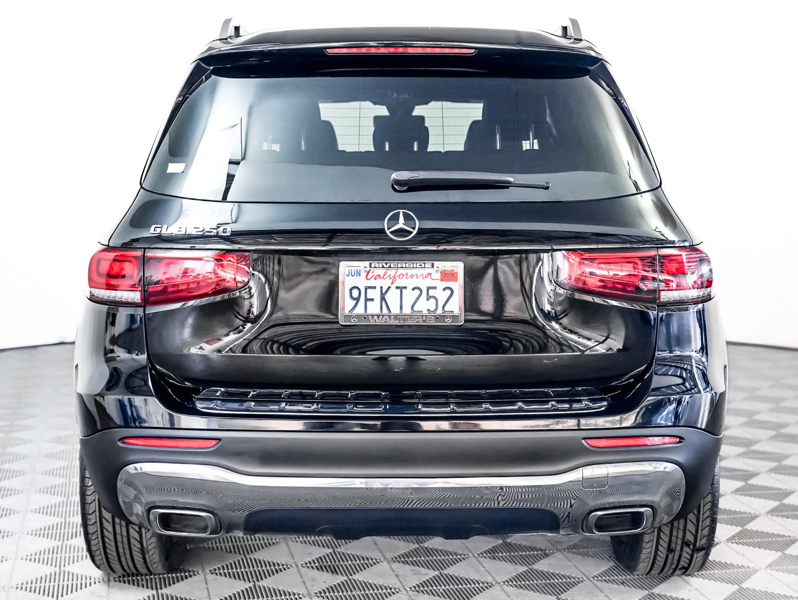 Certified 2022 Mercedes-Benz GLB 250 image 10