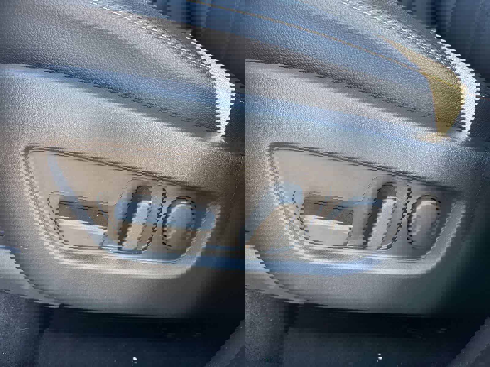 Used 2024 MAZDA CX-90 3.3 Turbo w/ Preferred Plus image 16