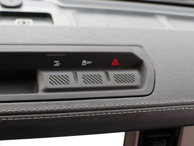 Used 2025 Ford Bronco Outer Banks image 27