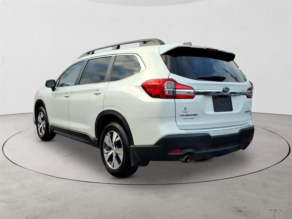 Used 2022 Subaru Ascent Premium image 7