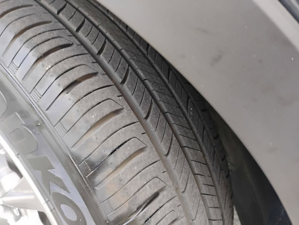 Used 2023 Honda CR-V EX-L image 34