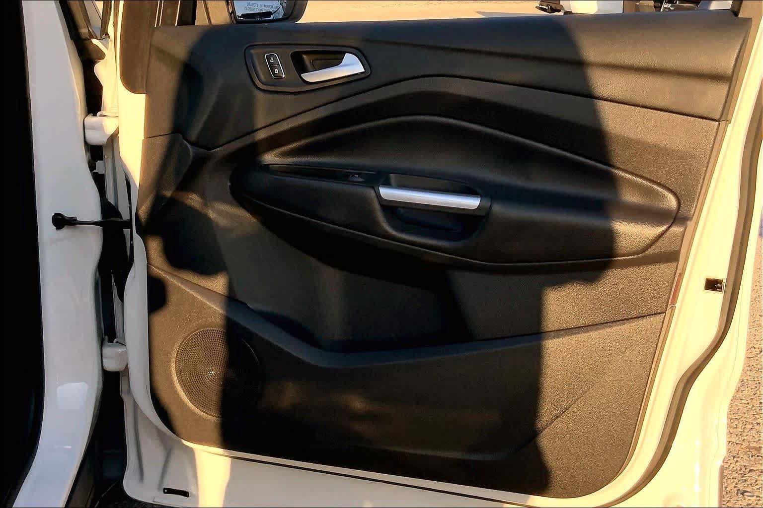 Used 2013 Ford Escape Titanium FWD image 23