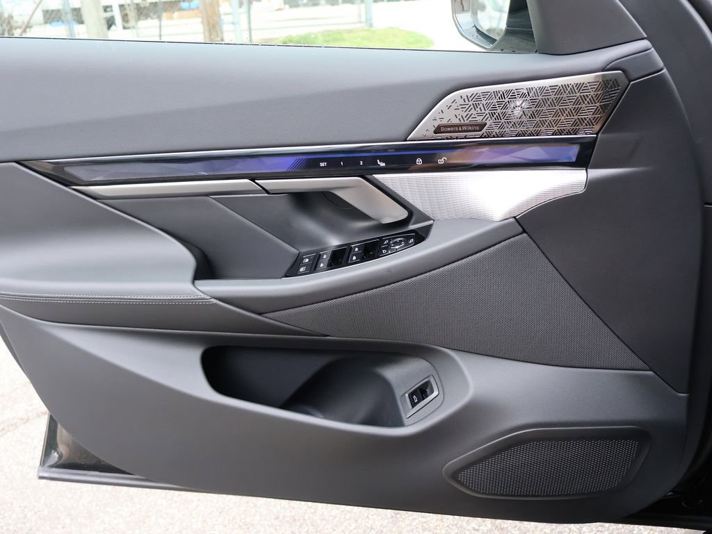 New 2026 BMW M5 w/ M Driver's Package image 39
