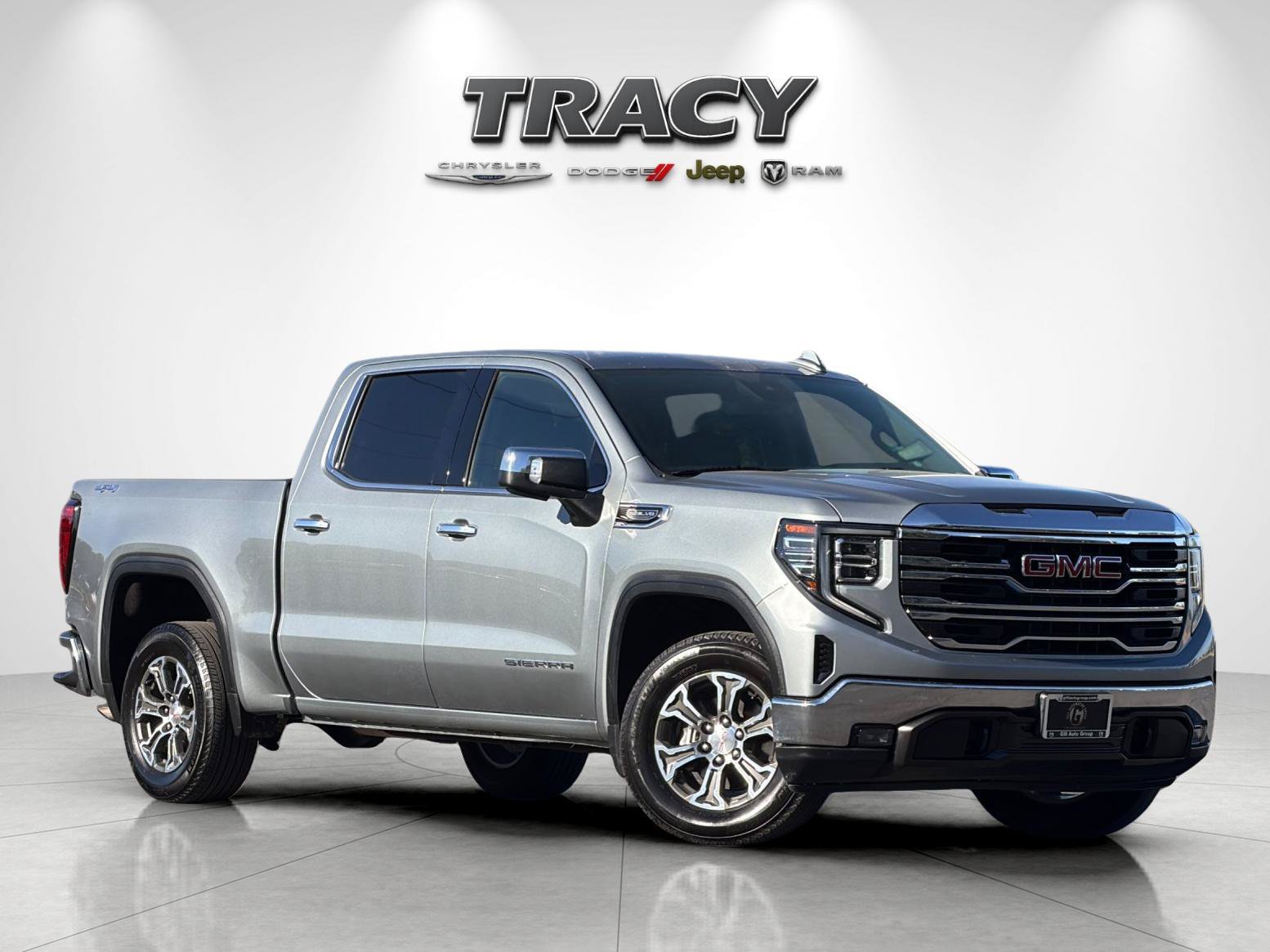 Used 2026 GMC Sierra 1500 SLT AWD/4WD image 2