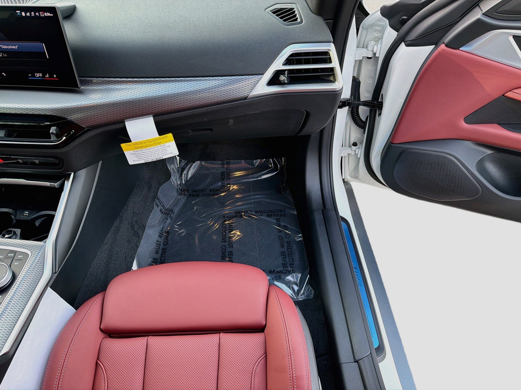 Used 2026 BMW i4 eDrive40 w/ Parking Assistance Package RWD image 17