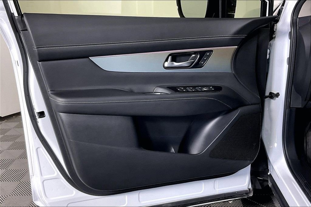 Certified 2025 Nissan Murano SL image 24