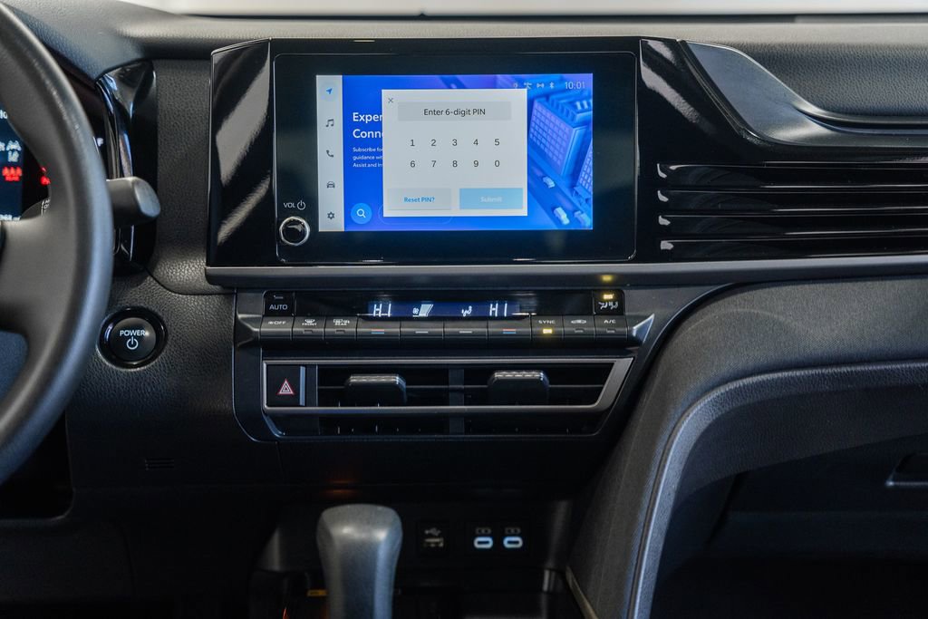 Used 2025 Toyota Camry LE image 18