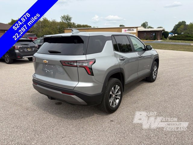Used 2026 Chevrolet Equinox LT FWD image 7