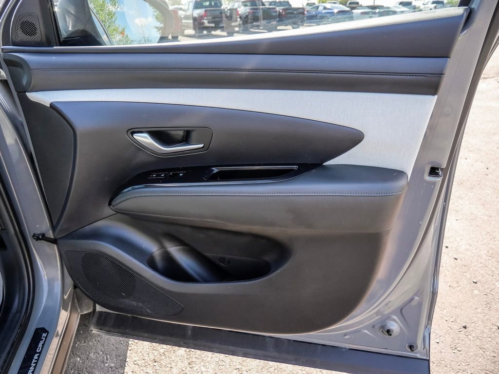 Used 2025 Hyundai Santa Cruz SEL image 19