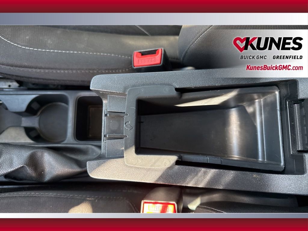 Used 2020 Ford EcoSport SE w/ SE Convenience Package image 33