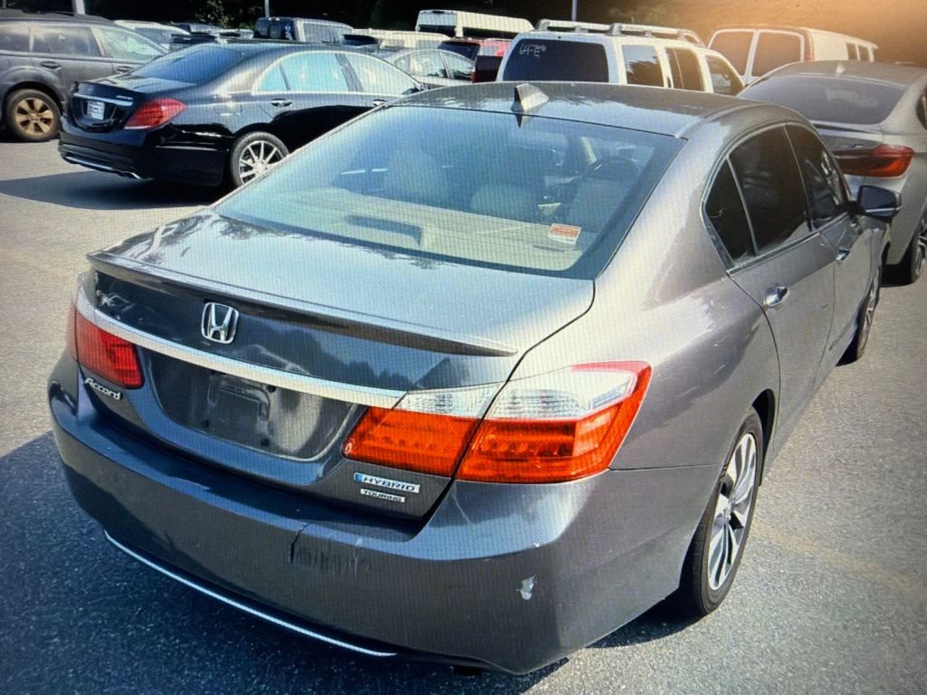 Used 2014 Honda Accord Touring image 3