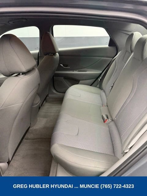 Used 2023 Hyundai Elantra SE FWD image 59