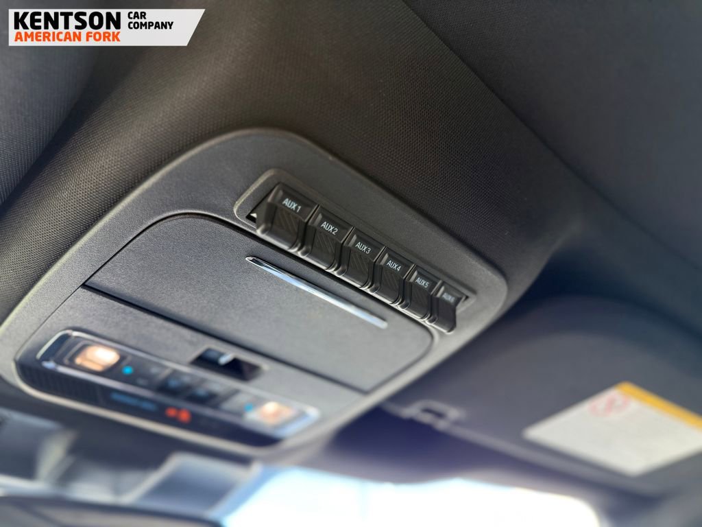 Used 2025 Ford F250 Platinum w/ Tremor Off-Road Package AWD/4WD image 37