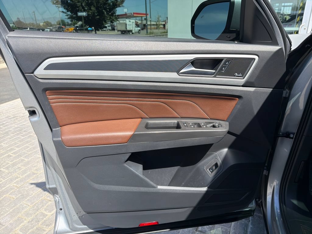 Certified 2023 Volkswagen Atlas SEL Premium AWD/4WD image 12