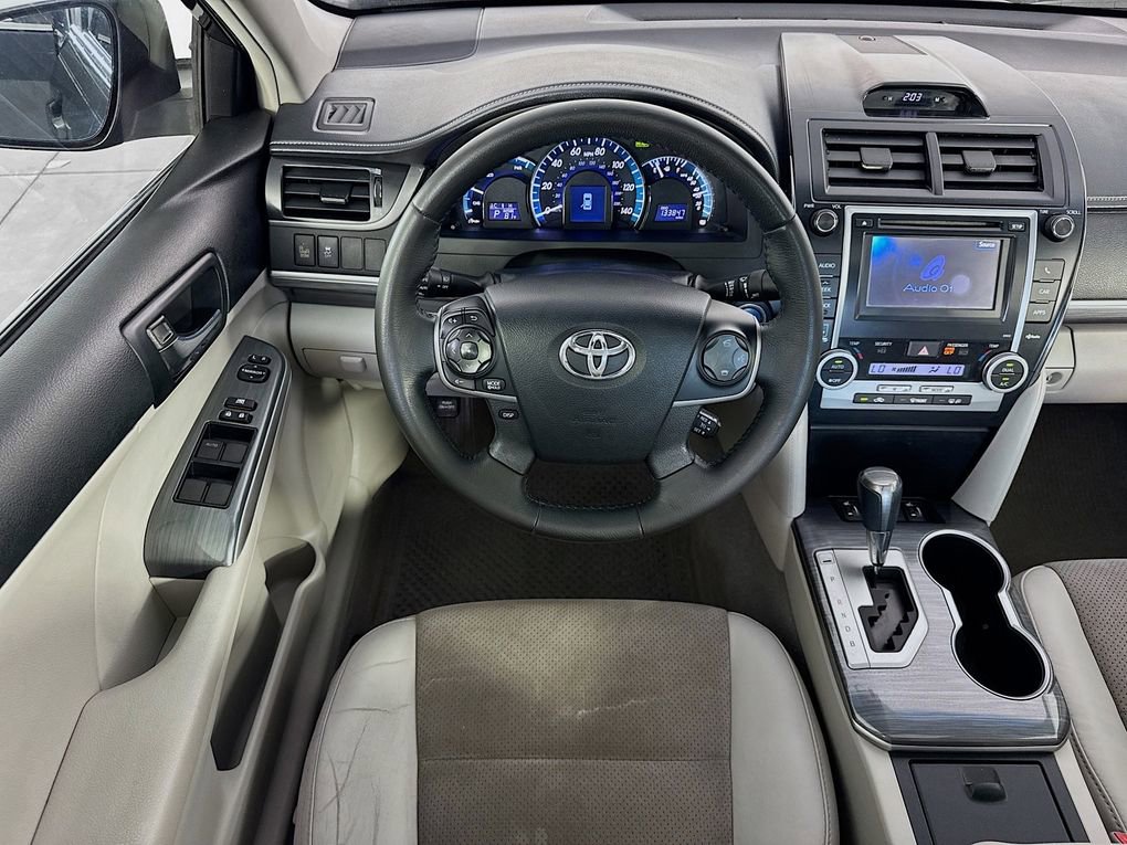 Used 2012 Toyota Camry XLE w/ Leather Pkg image 27
