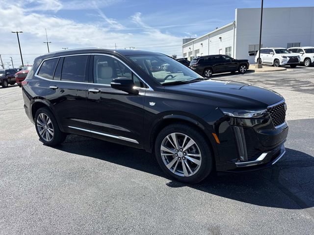 Used 2024 Cadillac XT6 Premium Luxury w/ Technology Package AWD/4WD image 7