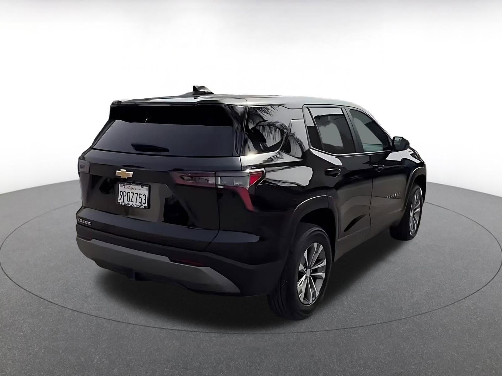 Used 2025 Chevrolet Equinox LT image 12