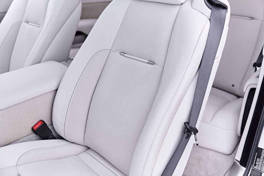 Used 2014 Rolls-Royce Wraith RWD image 51