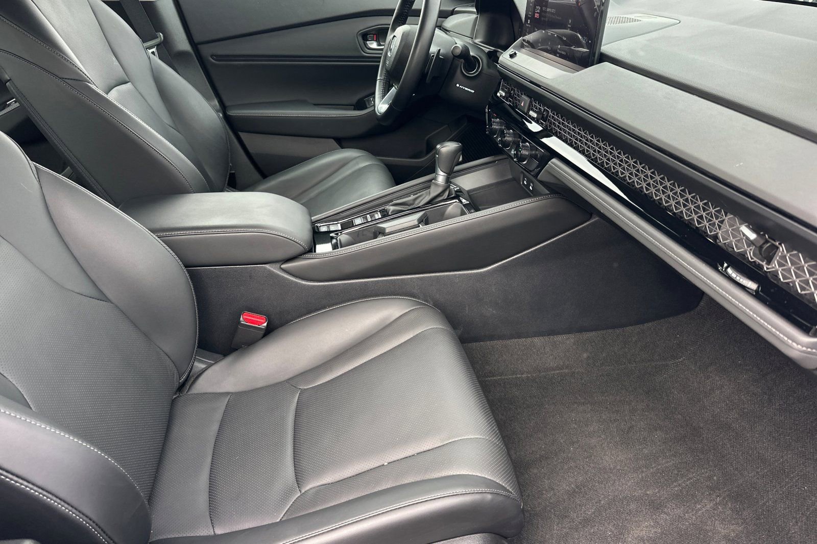 Used 2024 Honda Accord Touring image 15