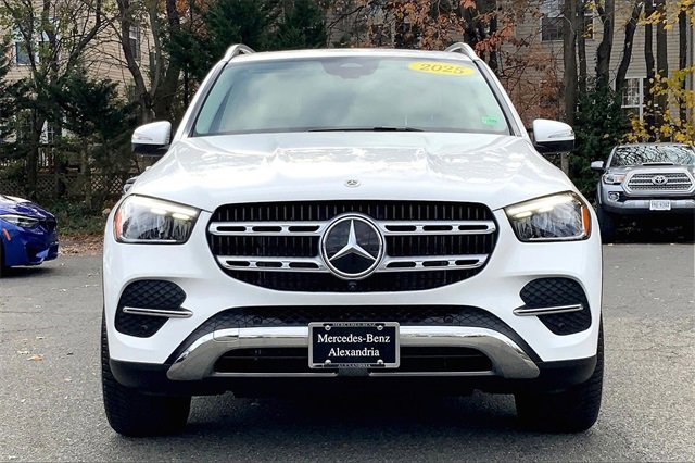 Used 2025 Mercedes-Benz GLE 350 4MATIC image 2